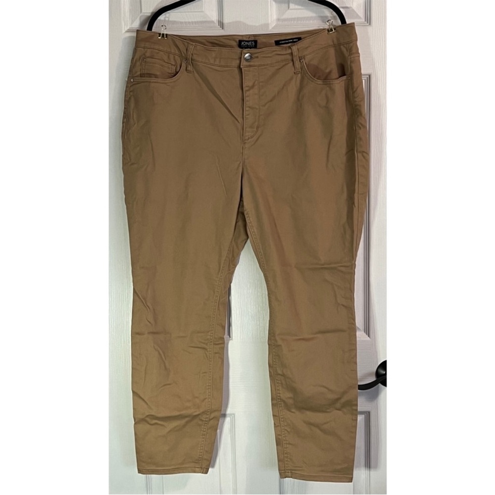 Jones New York Women’s Khaki Chinos